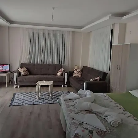 דירה Bahce Kati Stuedyo 1 Deniz Manzarali